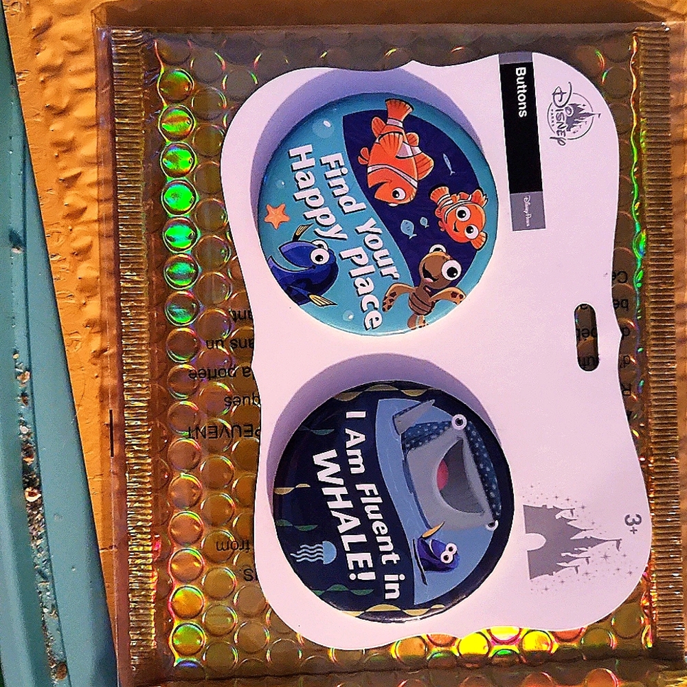 Finding  nemo pins